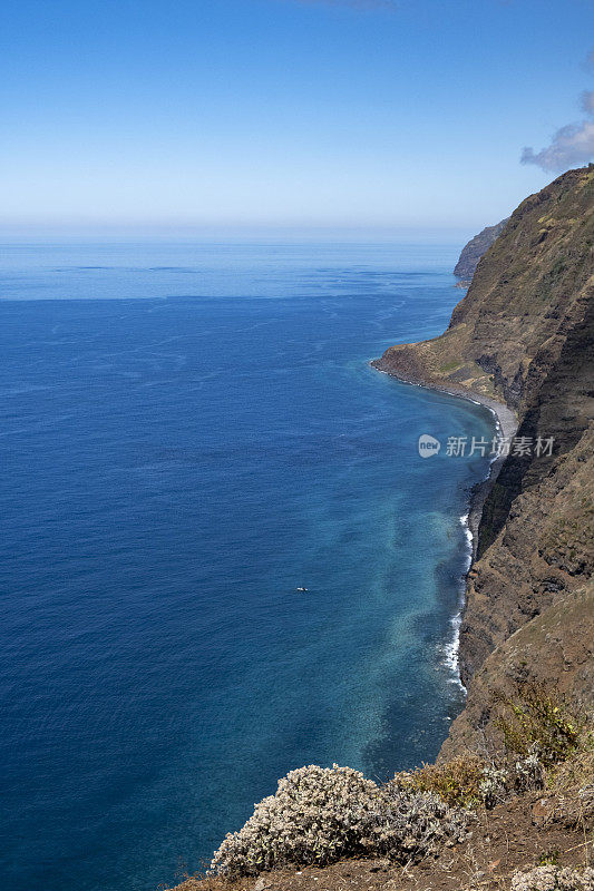 马德拉岛西海岸的Ponta do Pargo灯塔